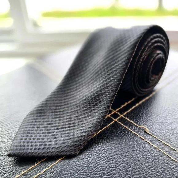 Vintage-inspired black tie by little black tie with pinstripe pattern - Picture 1 of 9